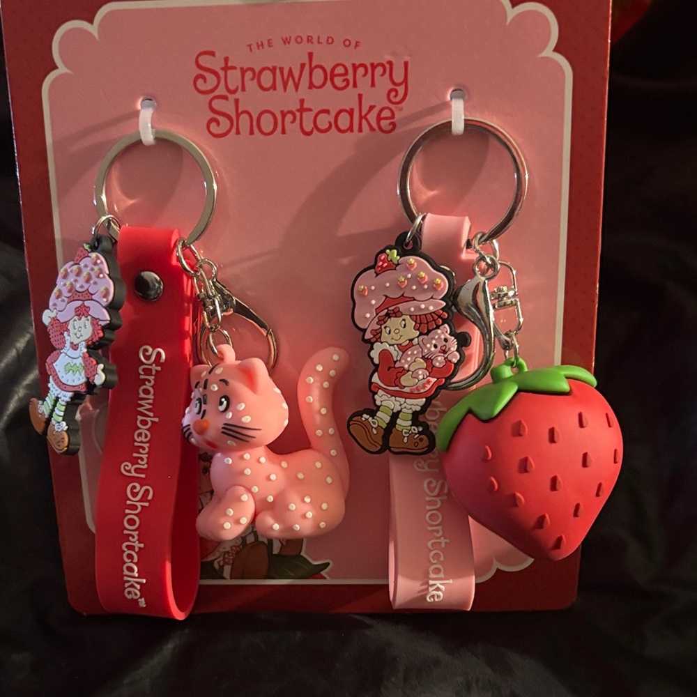Strawberry Shortcake Keychain Set